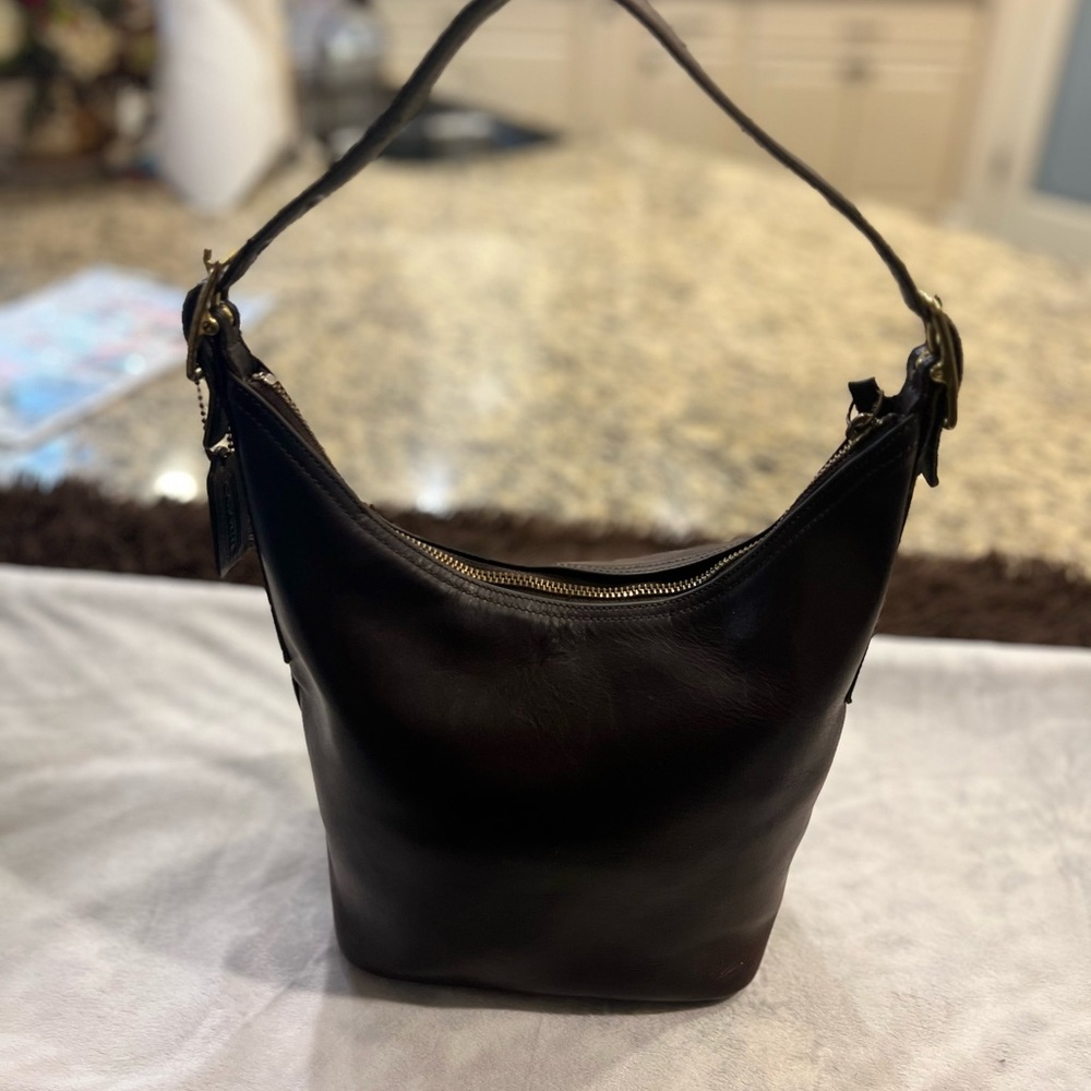 Chic Brown Leather Hobo Bag - Picture 3 of 4